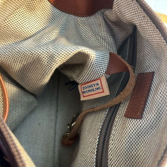 Dooney & Bourke Vintage Signature Bag and Matching Wallet Set - Picture 14 of 14